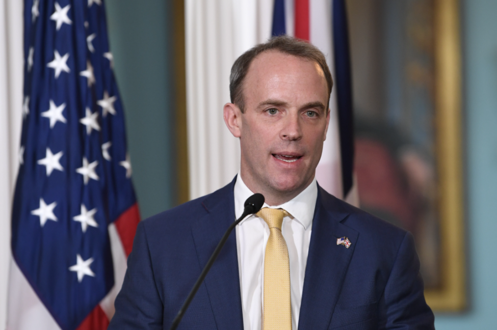uk foreign secretary to visit vietnam next week