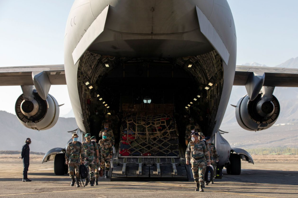 US & India expected to Sign Military Pact as China Prompts Closer Ties