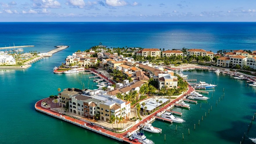 Ultimate Travel Guide to Famous Caribbean Islands in Pandemic Context