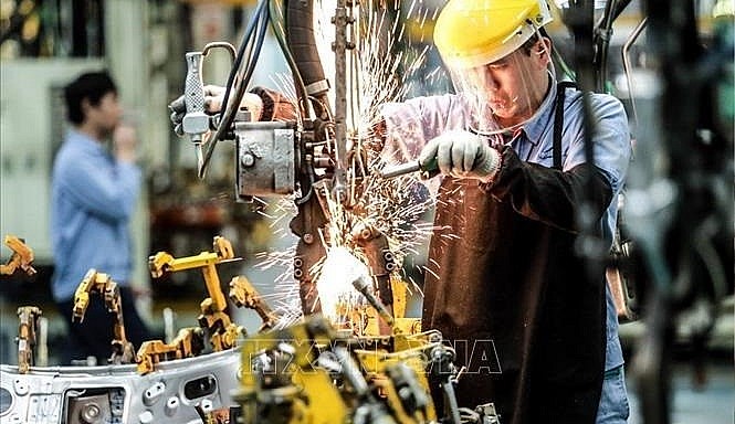 Vietnam has become an increasingly attractive place for businesses of all types, given the country’s growing consumer class and dynamic workforce, according to the newswire Vietnam Briefing. Photo: VNA