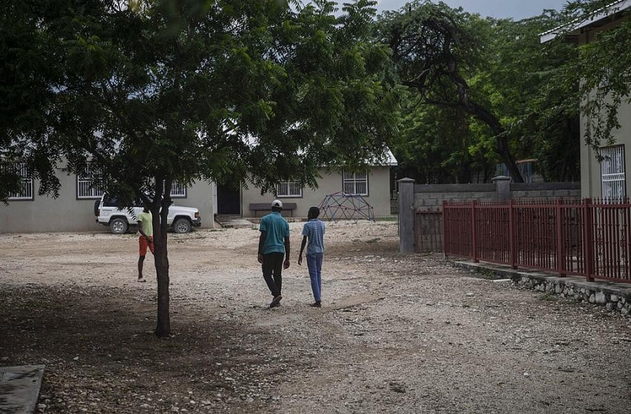 17 Missionaries Abducted by Local Gang Members in Haiti