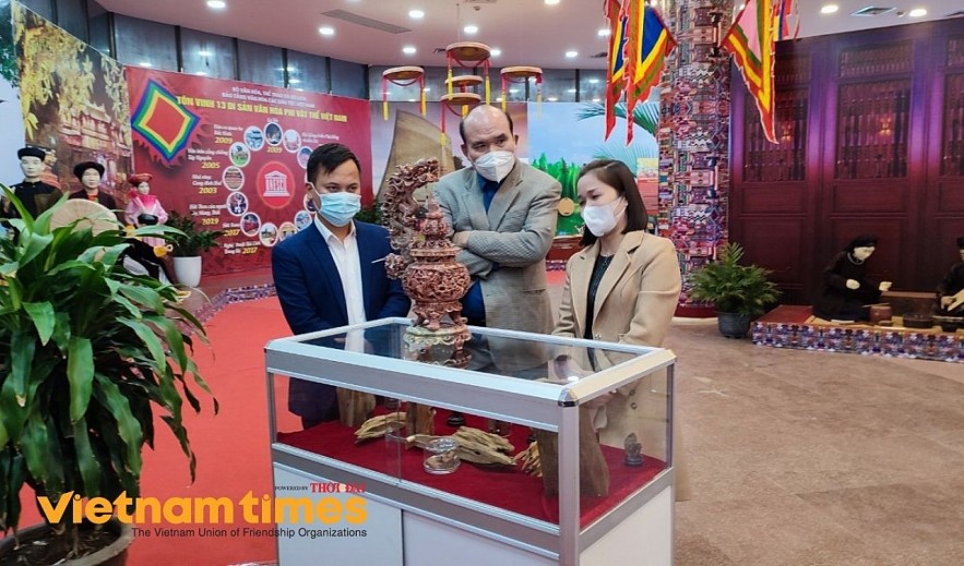 'Vietnamese Cultural Heritage Space' Exhibition Highlights Culture Values During New Normal 'Vietnamese Cultural Heritage Space' Exhibition Highlights Culture Values During New Normal
