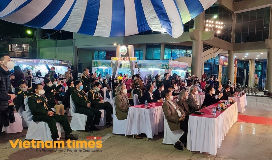 'Vietnamese Cultural Heritage Space' Exhibition Highlights Culture Values During New Normal 'Vietnamese Cultural Heritage Space' Exhibition Highlights Culture Values During New Normal