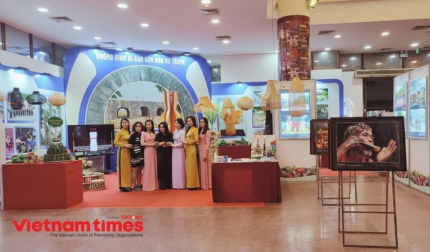 'Vietnamese Cultural Heritage Space' Exhibition Highlights Culture Values During New Normal 'Vietnamese Cultural Heritage Space' Exhibition Highlights Culture Values During New Normal