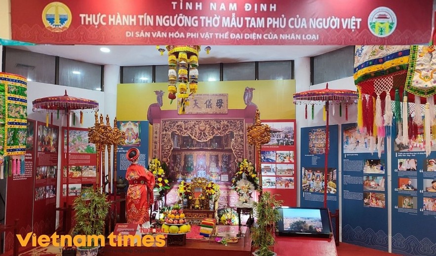'Vietnamese Cultural Heritage Space' Exhibition Highlights Culture Values During New Normal