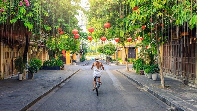 Top 10 Cities are Happiest for Expats in 2021