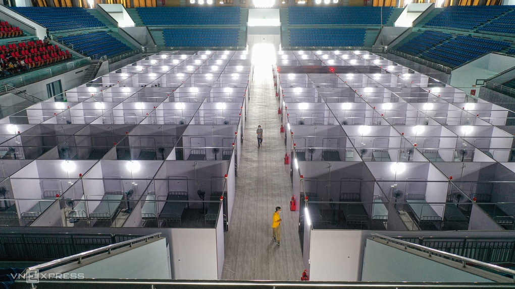 A 600-bed field hospital is put into use in May in Bac Giang. Photo VnExpress