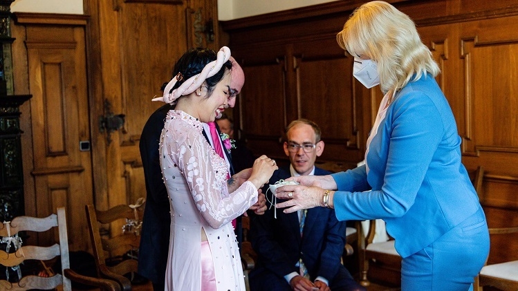 Multinational And Unique Wedding Of Vietnamese-German Couple