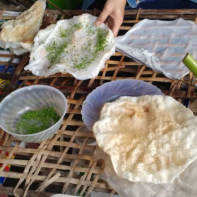 No need for chopsticks: a central Vietnam specialty