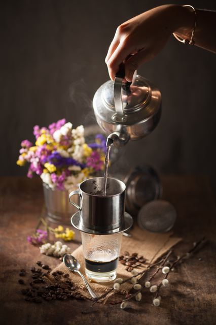 How is espresso different from phin filtered coffee?
