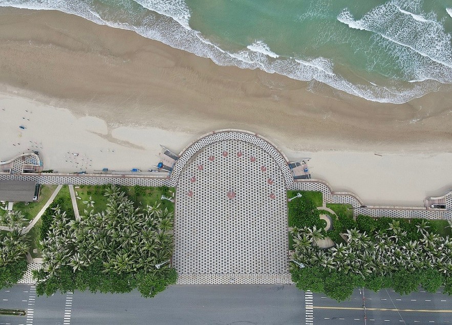 The Beauty of a Quiet Beach in Social Distancing Vung Tau