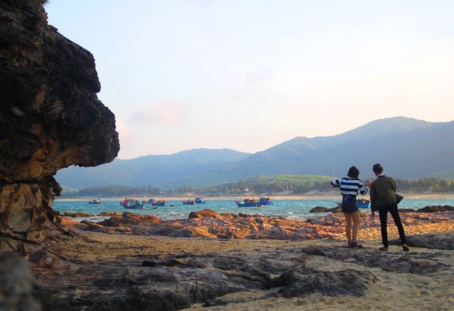 Discover the Pristine Beauty of Lo Dieu Cliff