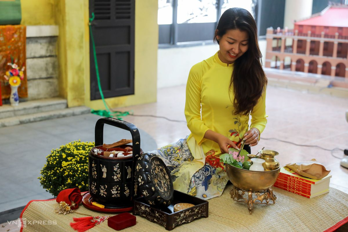 Saigon Tet images of 100 years ago recreated