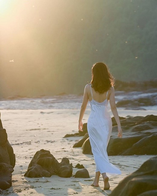 Visit Gorgeous Tra Co – The Longest Beach In Vietnam