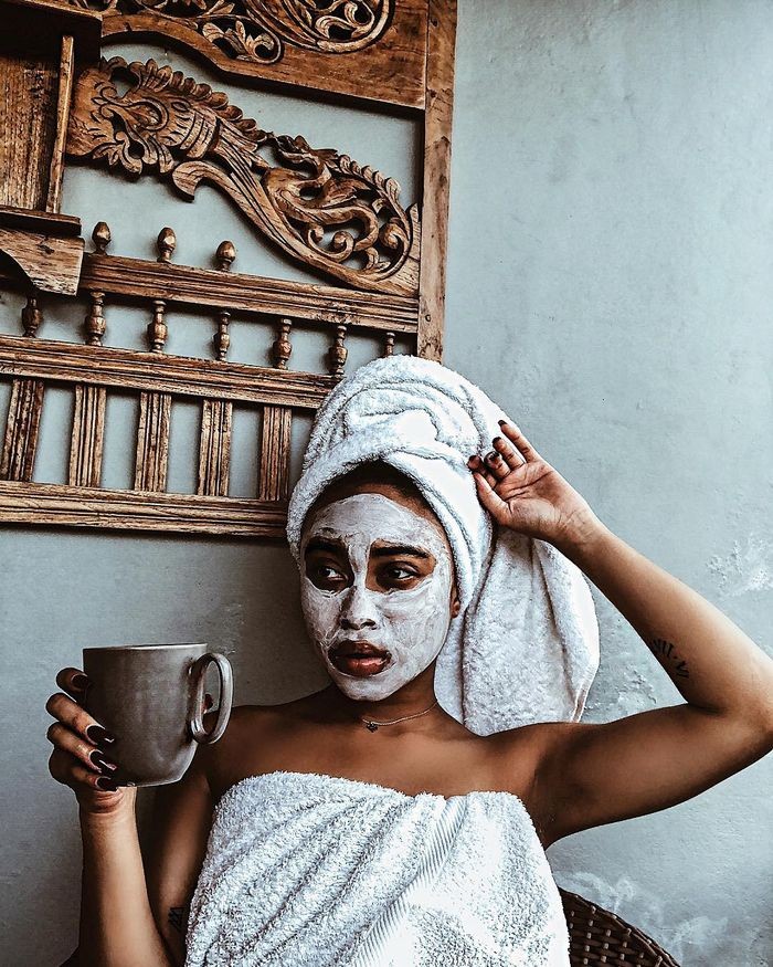 Photo: WhoWhatWear 