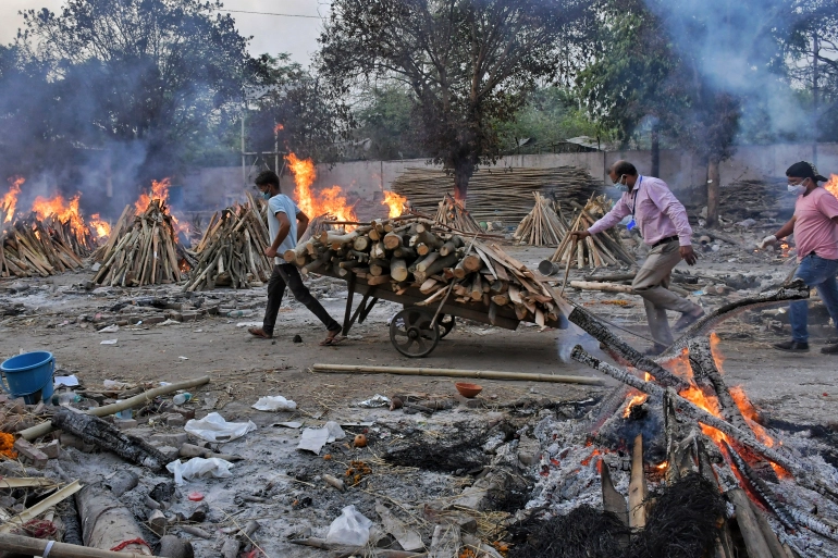 Covid-19 in India: Indian industry body urges to curtail economic activities to save lives