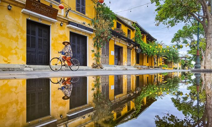 Pedestrian zones and night markets across Vietnam close due to Covid-19 surging