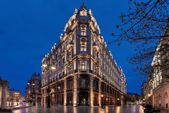 120-Year-Old Palace in Budapest Becomes Luxury Hotel