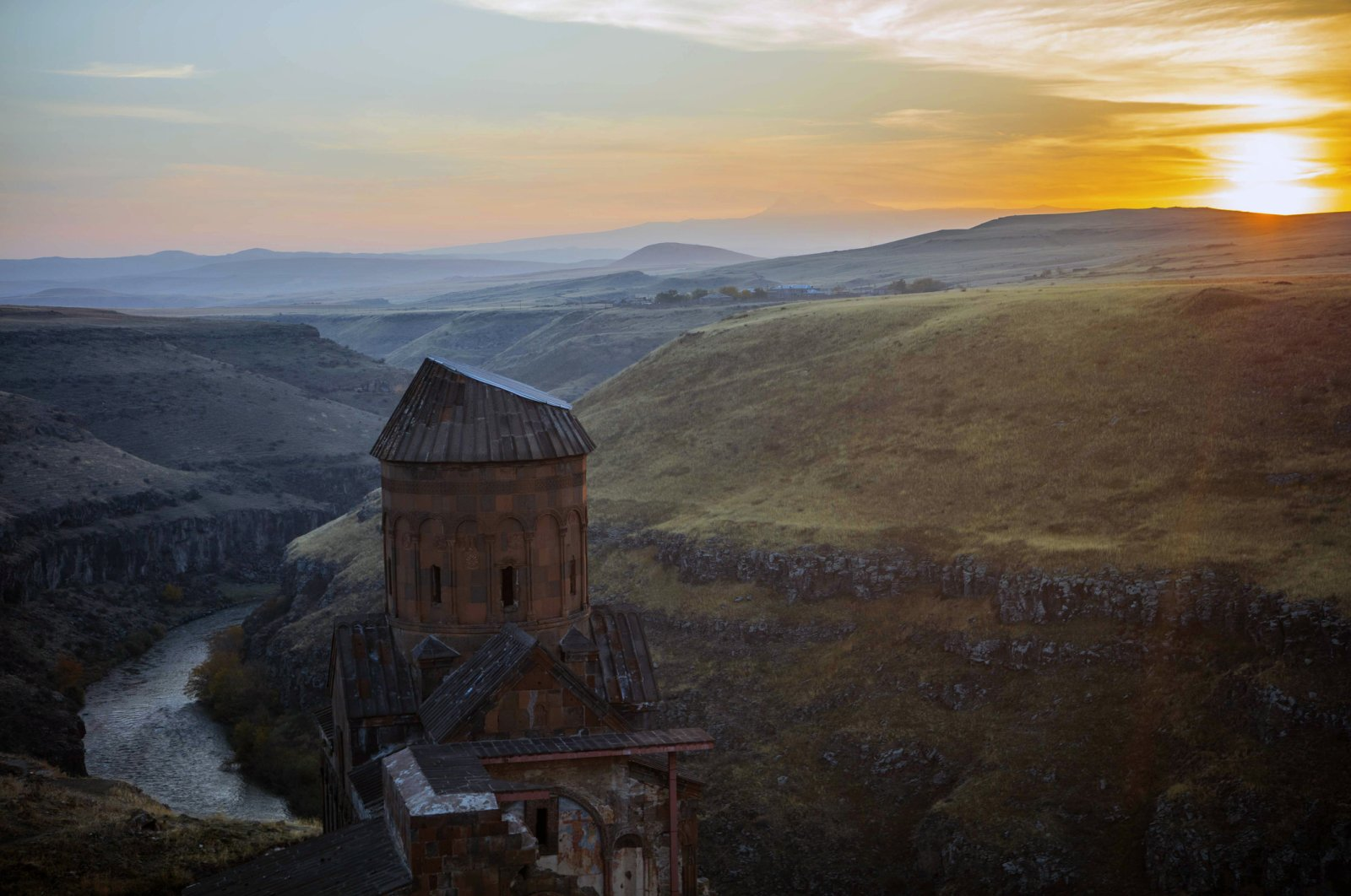 Ani - The Forgotten Ghost City That Was Once The 'City of 1,001 Churches'