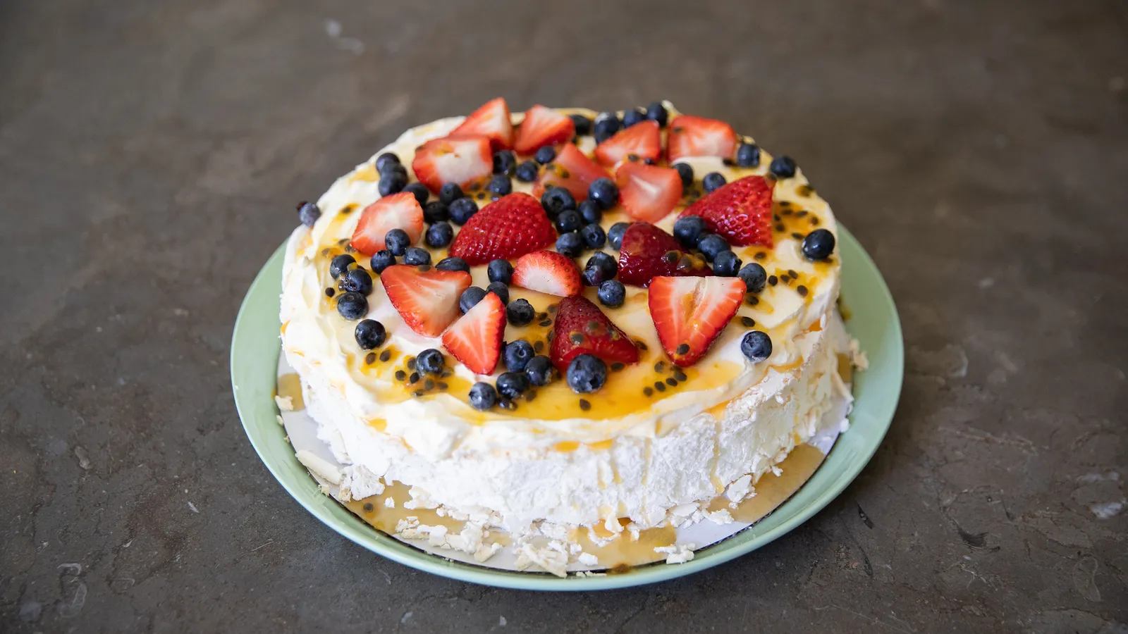 Discover The Most Famous and Delicious Cakes In The World - Tasteatlas