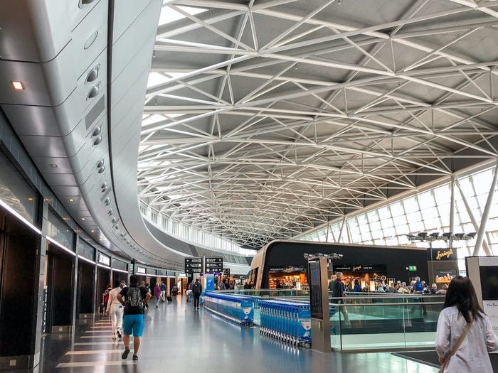 Discover 10 of The Best Airports In The World In 2021