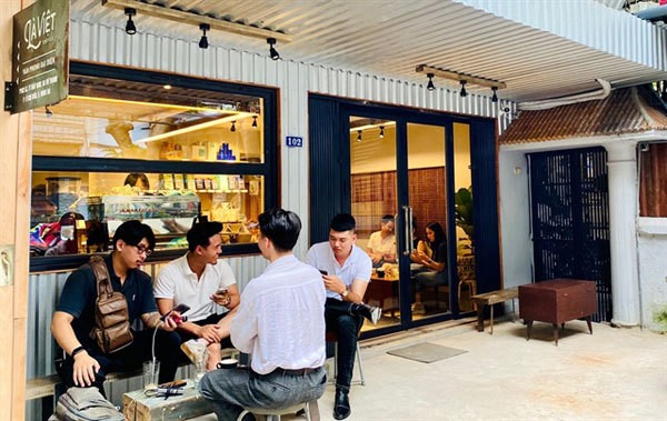 A Da Lat-based Là Việt Coffee in Hanoi. Là Việt Coffee wants to promote its products with the tourism model across Vietnam when travelling resumes after the pandemic. — Photo courtesy of the firm