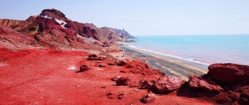 Wonderful Homuz Island Attracts Tourists With Mesmerizing 