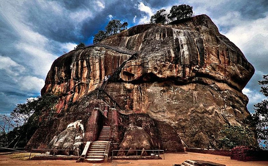 Sigiriya Rock (courtesy Justin Anderson)