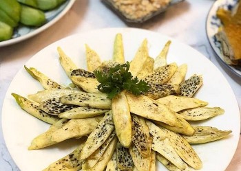 Stir Fry Wild Rice Shoots– A Must-Try Winter Delicacy of Nam Dinh