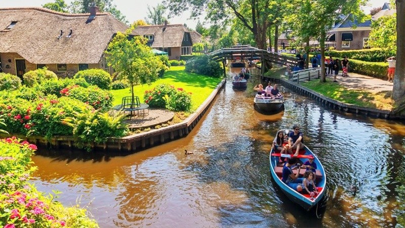 Photo:  Worldwide Travel Tips