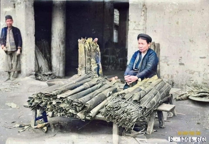 photographs of vietnams lunar new year in hanoi in the 1920s