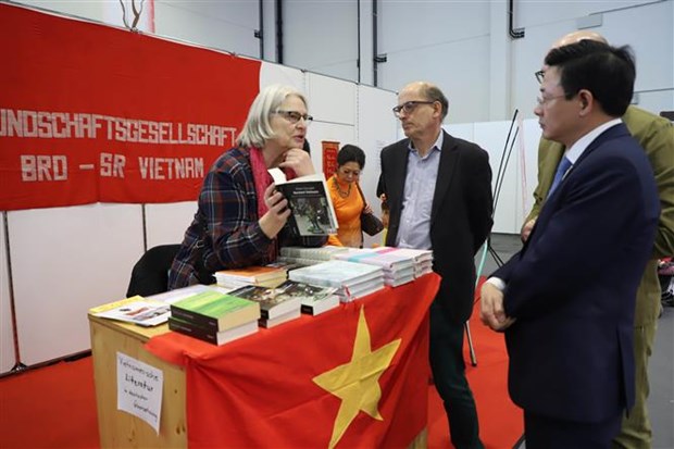 vietnamese culture introduced in germanys afa augsburg spring fair 2020