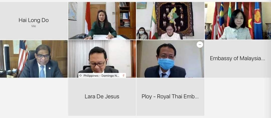 Vietnam hands over acr chairmanship to indonesia