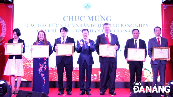 Da Nang leaders meet expats living in the city ahead of Tet