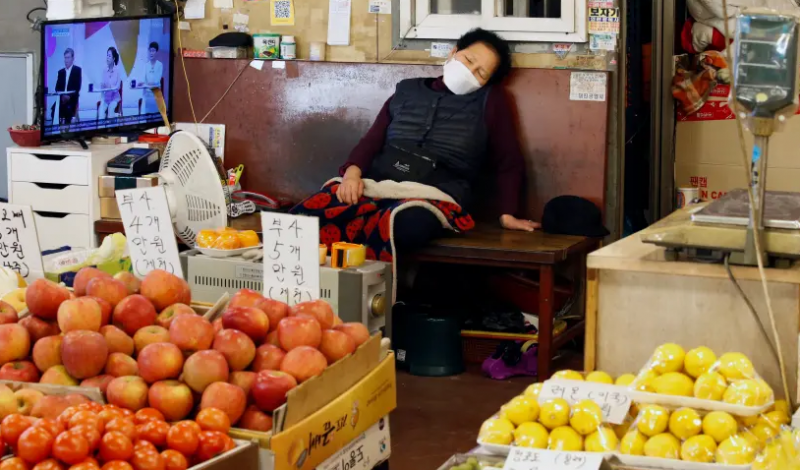 japan still preparing for olympics as coronavirus infections reach 1000