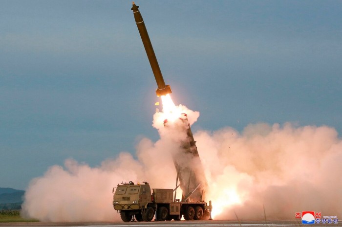 souths military north korea fires two unidentified projectiles into east sea