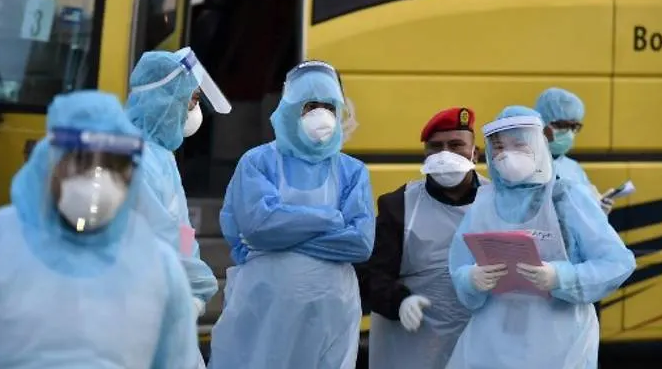 vietnamese in iran italy recommended to follow local regulations on covid prevention