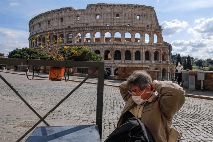 all of italy to be placed under lockdown says pm