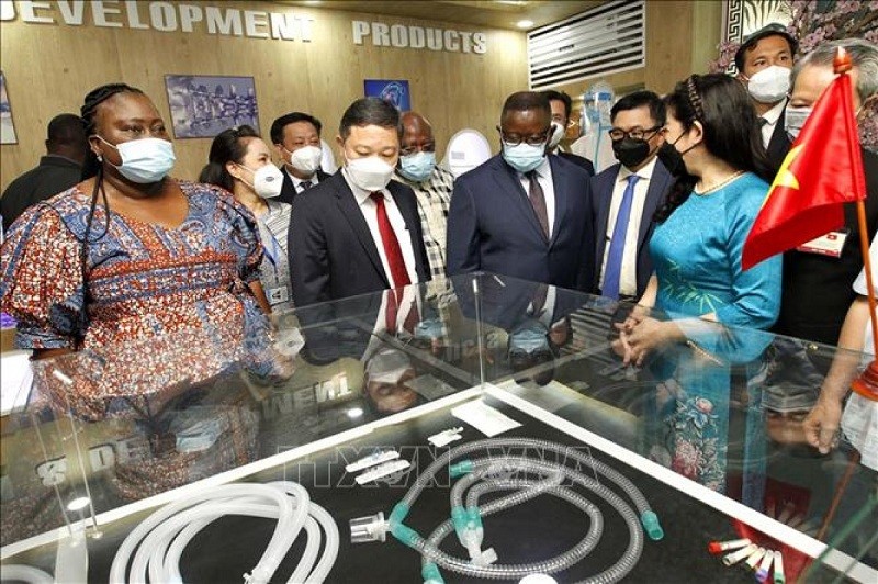 Sierra Leone President's Eventful Week with Trip to Vietnam