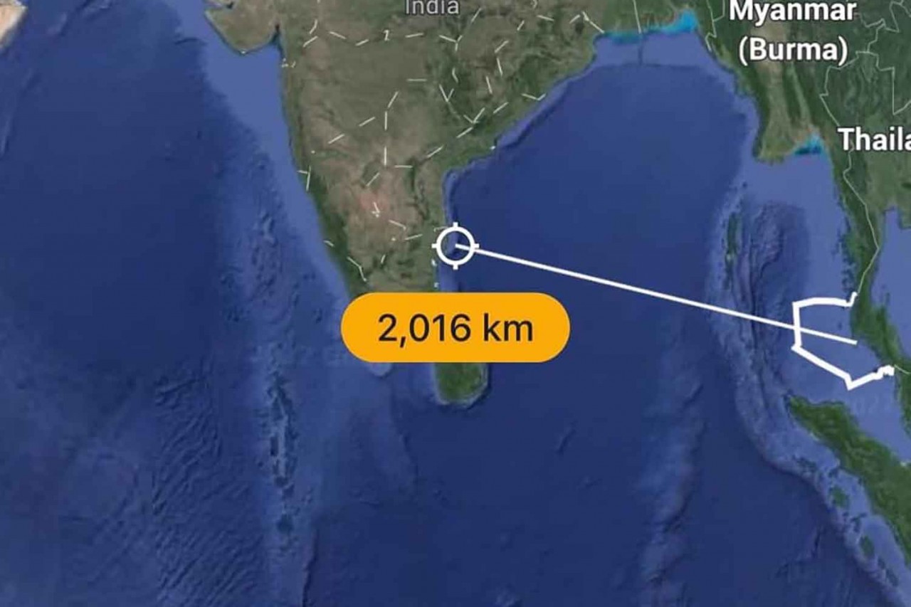 Separated by Covid, Vietnamese Man Paddling Towards India to Meet His Wife