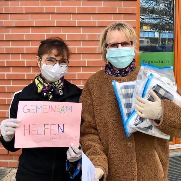 vietnamese communities lauded for supporting covid 19 fight in russia germany