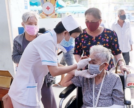 HelpAge International supports older people amid COVID-19
