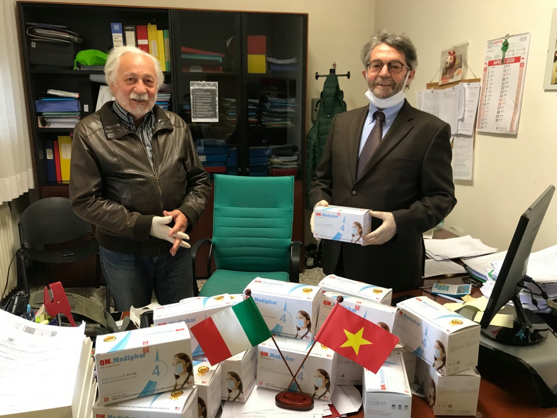 covid 19 fight second cargo of face masks from vietnam arrived in italy