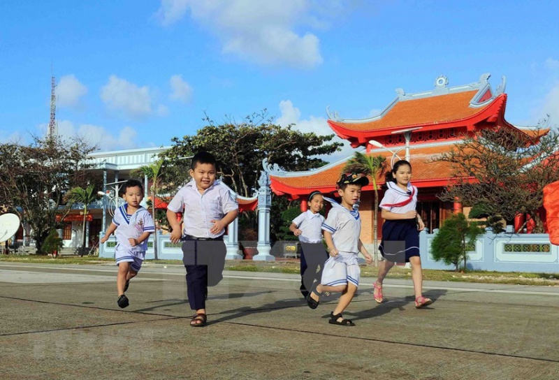 life on truong sa archipelago in photos