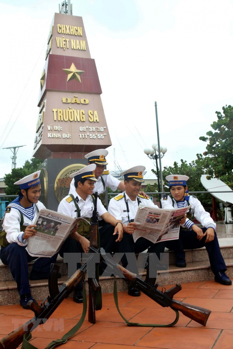 life on truong sa archipelago in photos