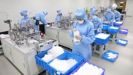 Canada says one million masks from China not useable