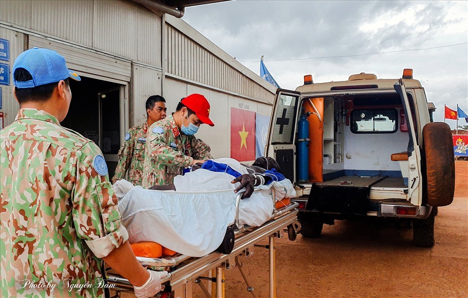 At the scene (Photo: Vietnam's Level 2 Field Hospital No. 3