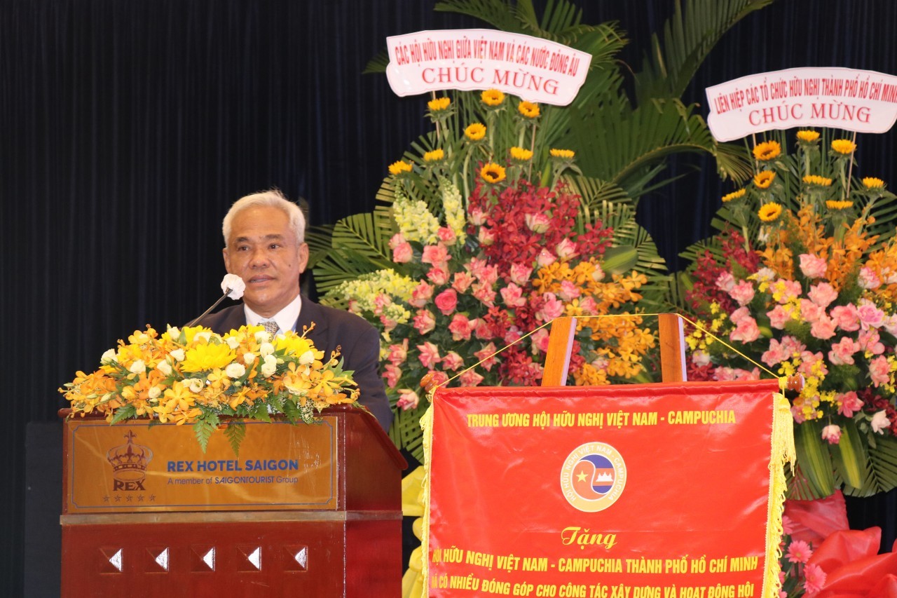Friendship Association Promotes Cooperation Opportunities between Vietnam and Cambodia