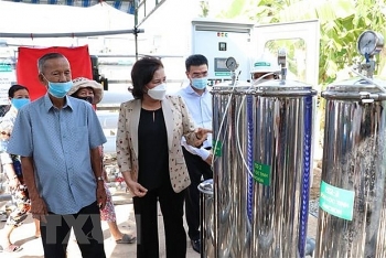 24 ro water purifiers installed in 35 water plants in ben tre