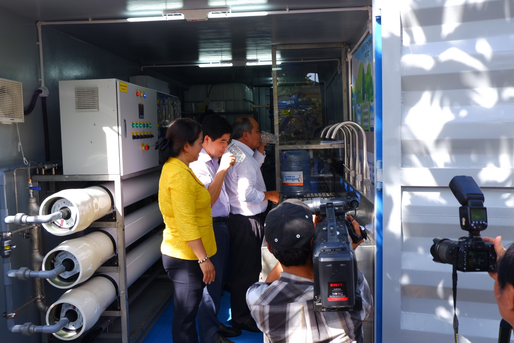 water filtration kiosk ensures quality water for 6000 households in ben tre